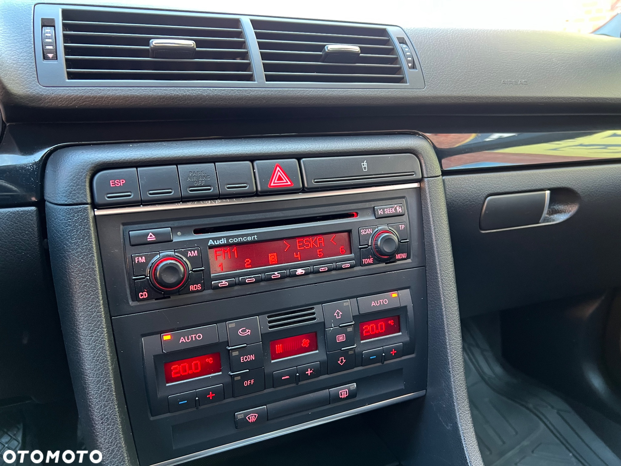 Audi A4 Avant 2.0 TDI - 21