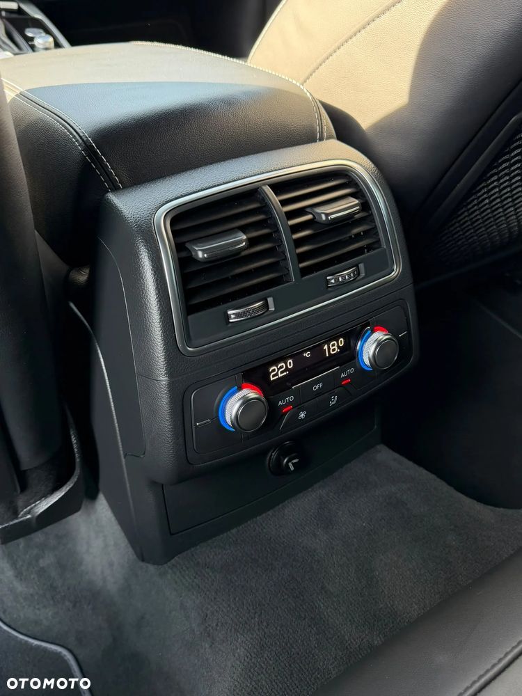 Audi A6 Avant - 19