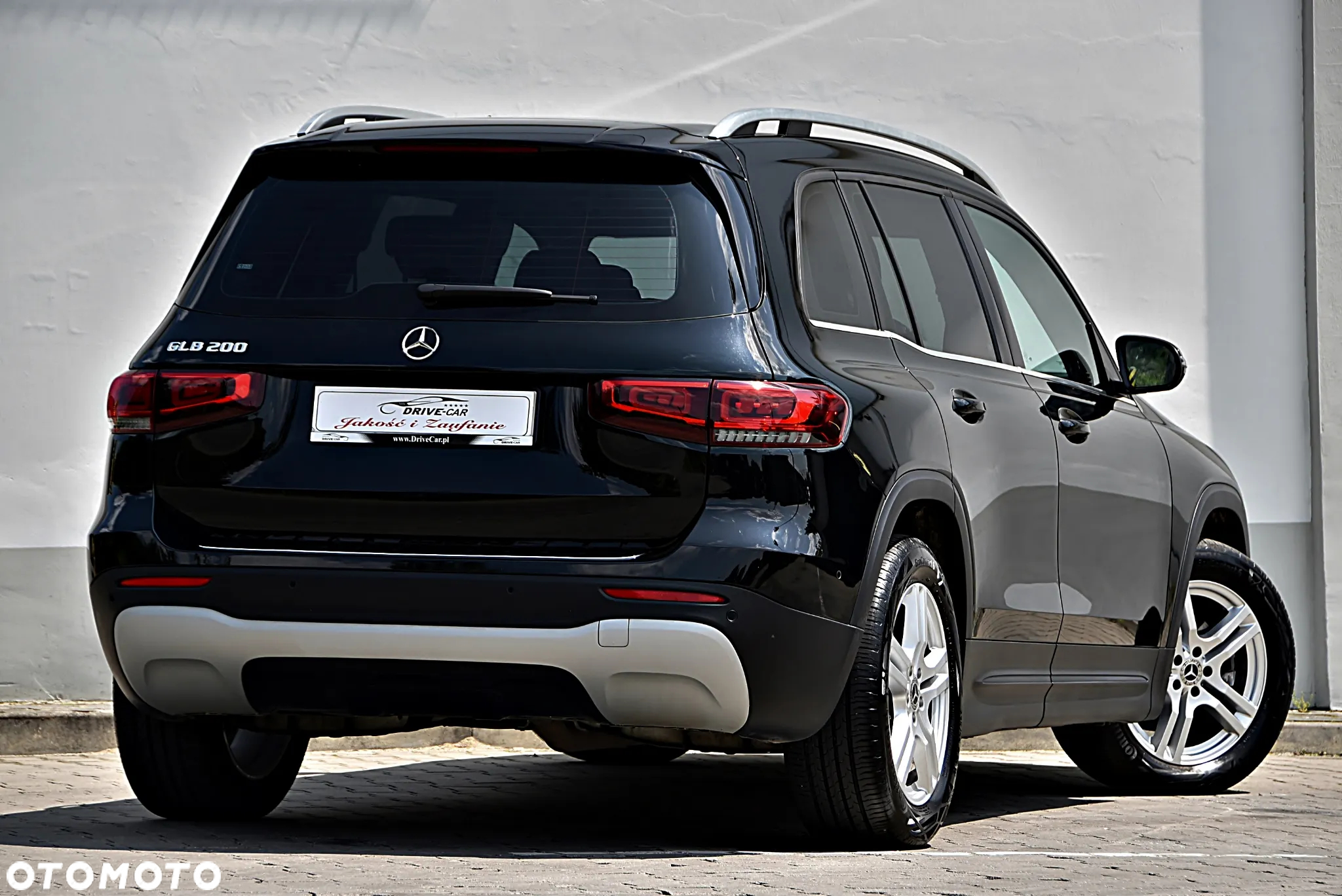 Mercedes-Benz GLB 200 7G-DCT - 5