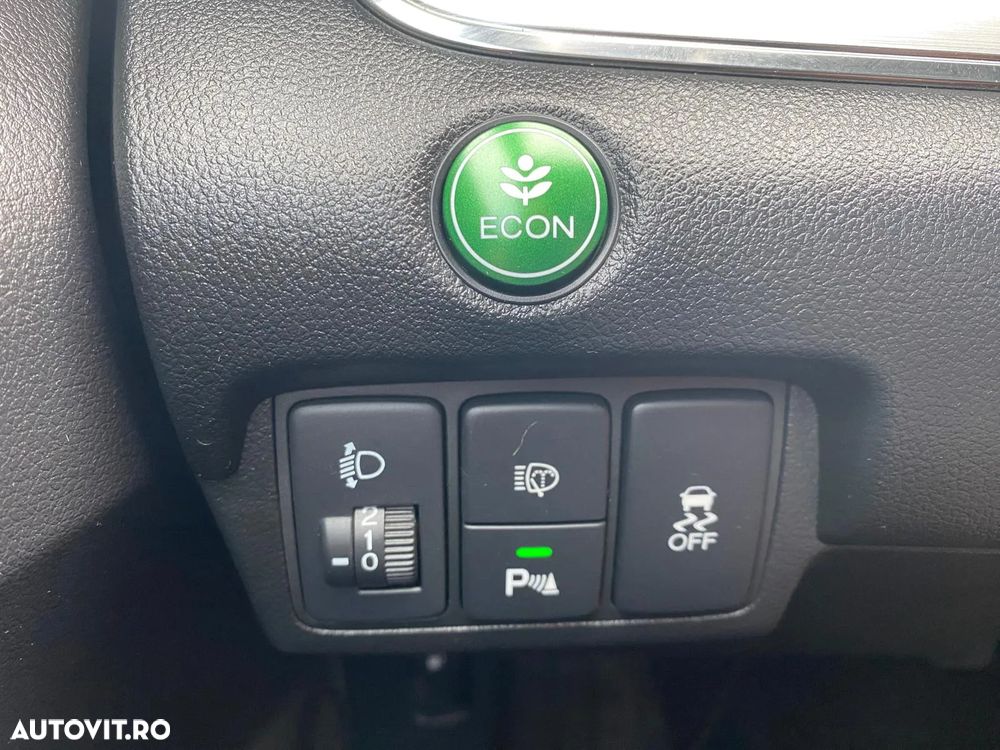 Honda CR-V - 5