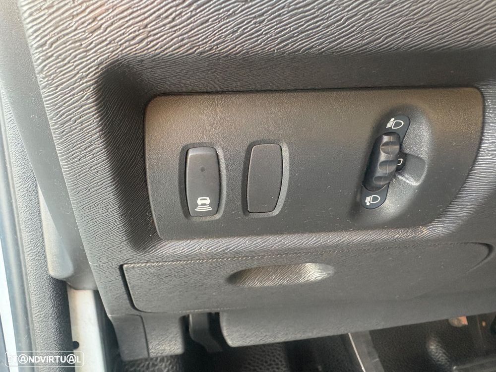 Renault Kangoo MAXI 3 Lug iva dedutivel - 31