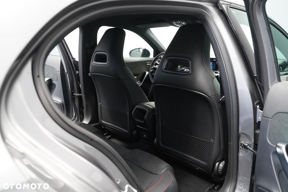 Mercedes-Benz Klasa A 200 AMG Line 7G-DCT - 11