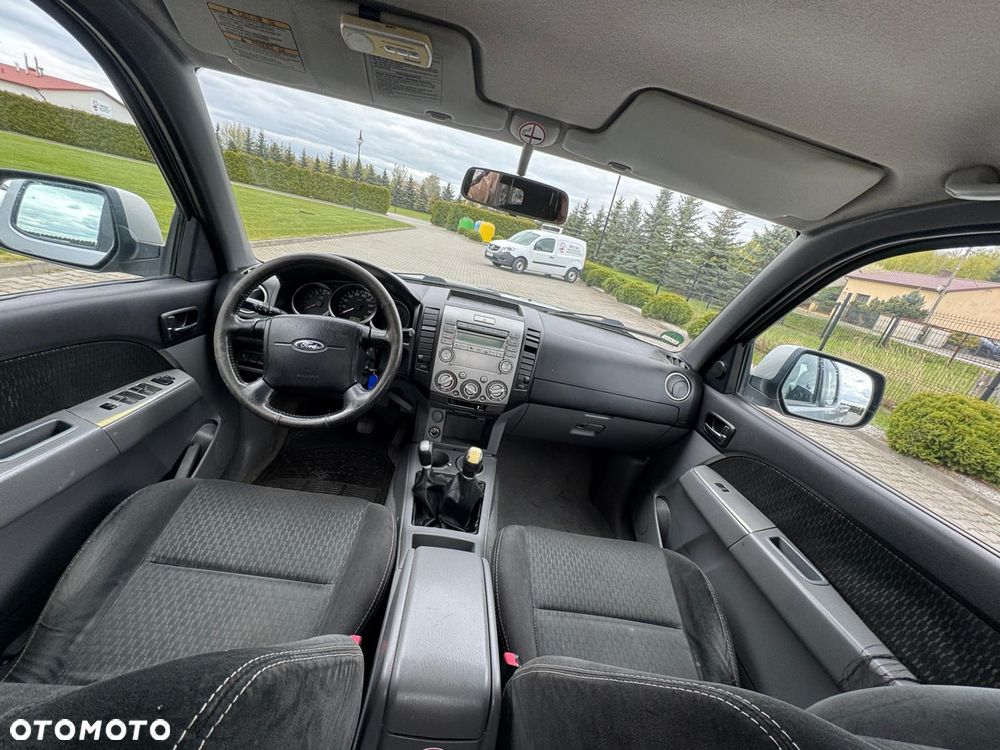 Ford Ranger 2.5 TDCi DC XLT - 11