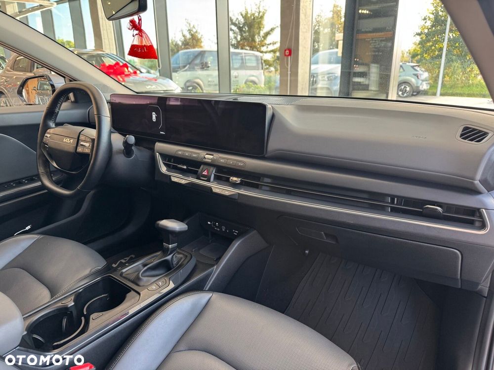 Kia K4 - 17