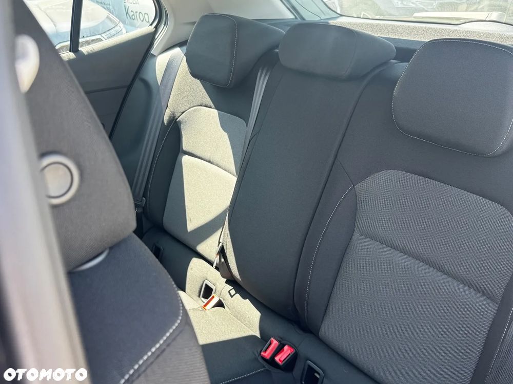 Skoda Fabia 1.0 TSI Drive - 12