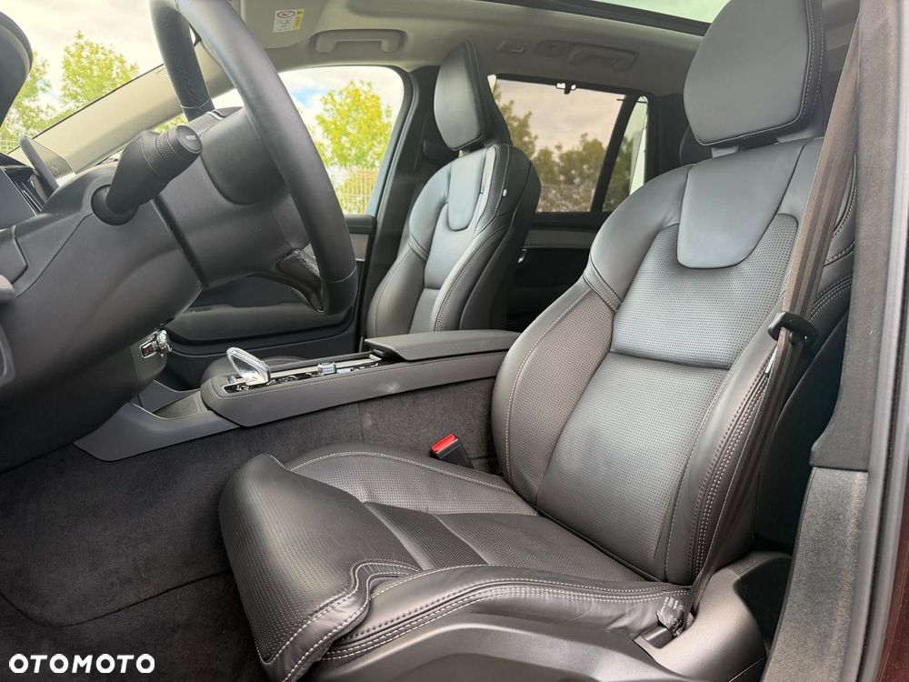 Volvo XC 90 - 10