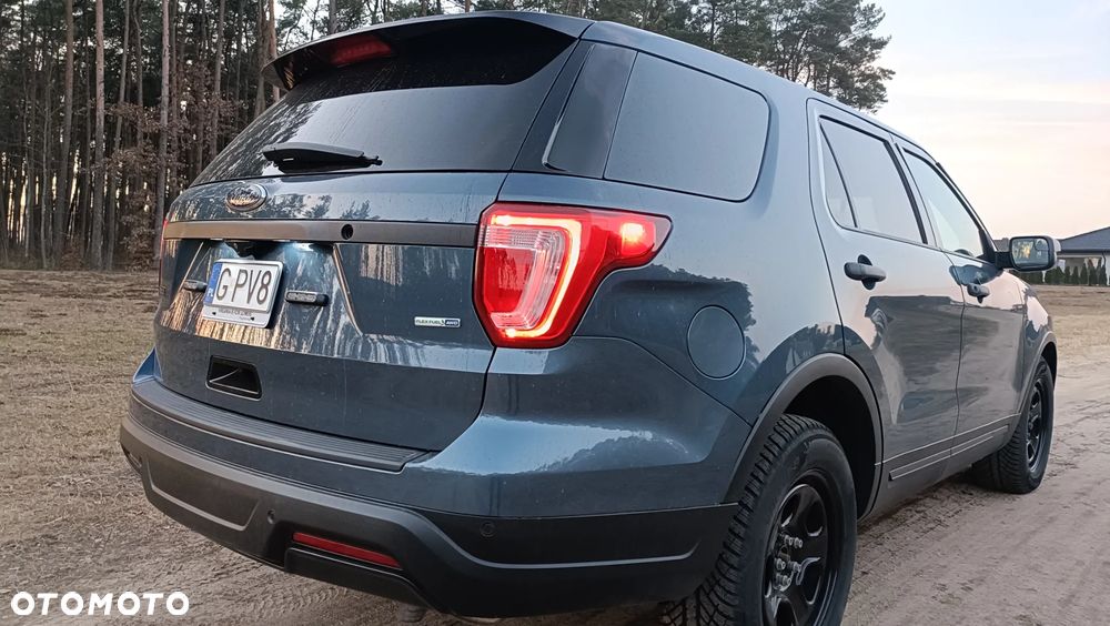 Ford Explorer - 30