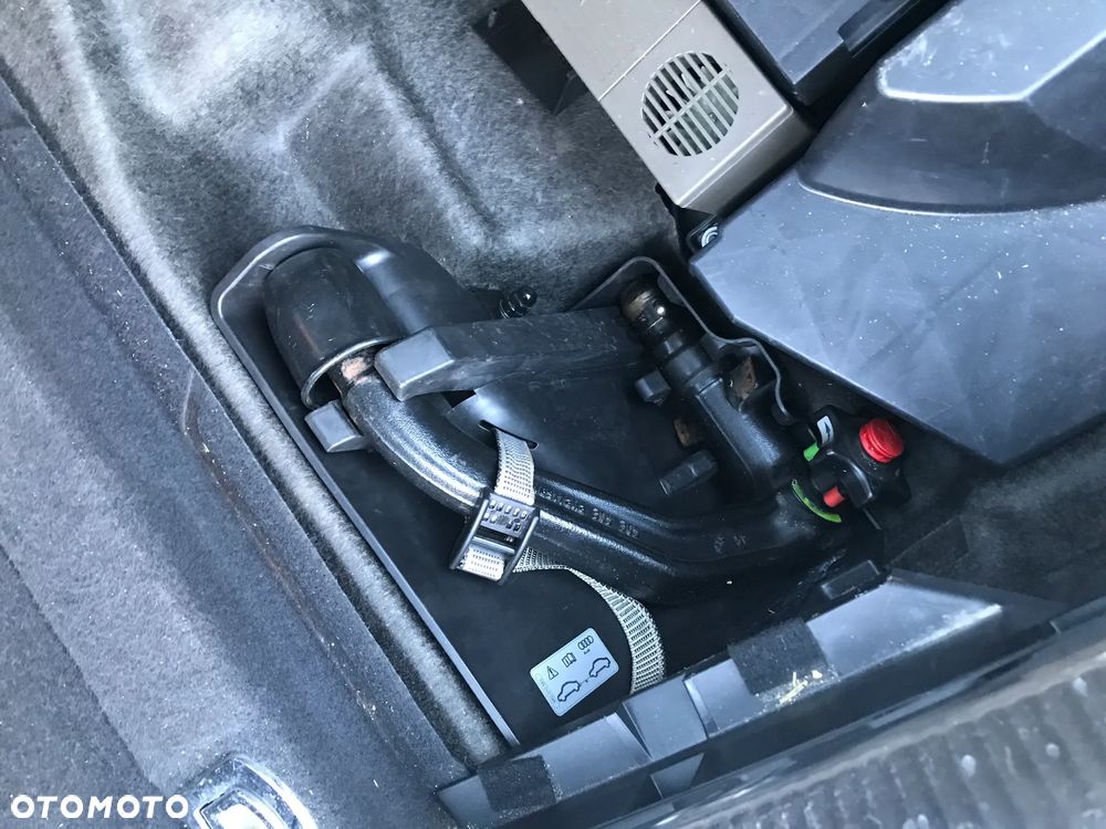 Audi A4 Avant 2.0 TDI DPF Ambition - 17