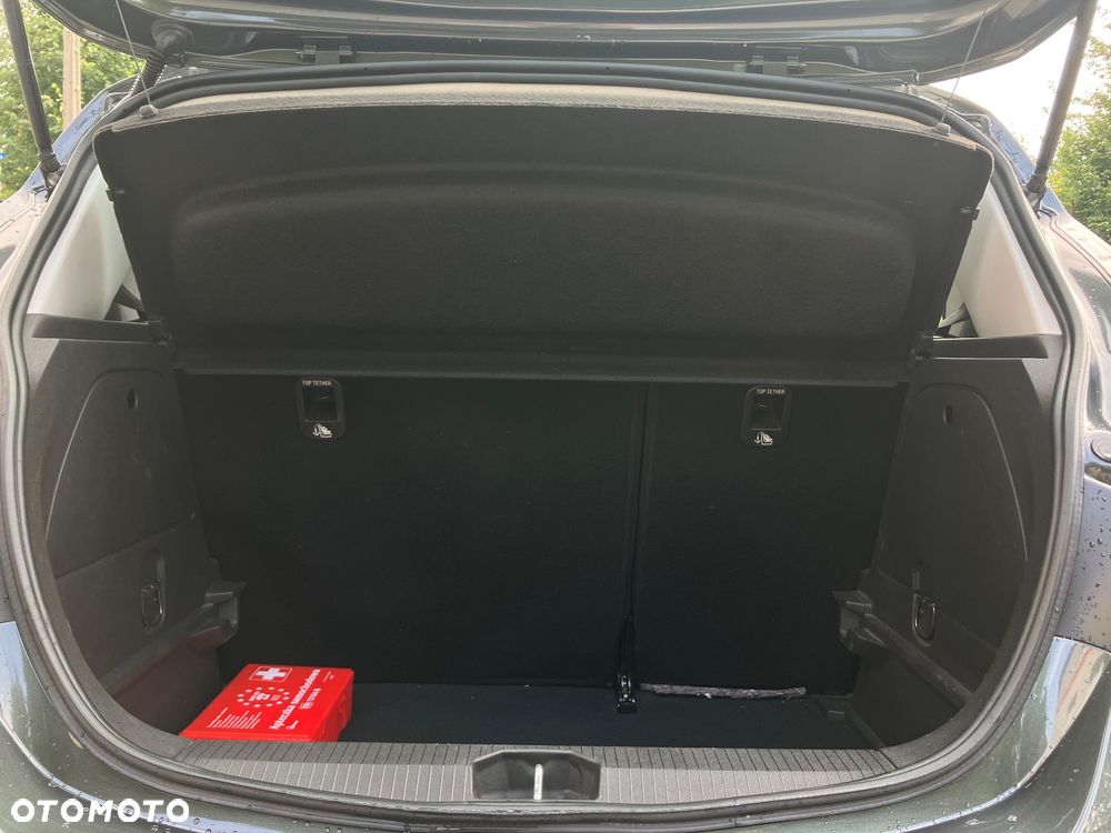 Opel Corsa 1.4 Color Edition - 30