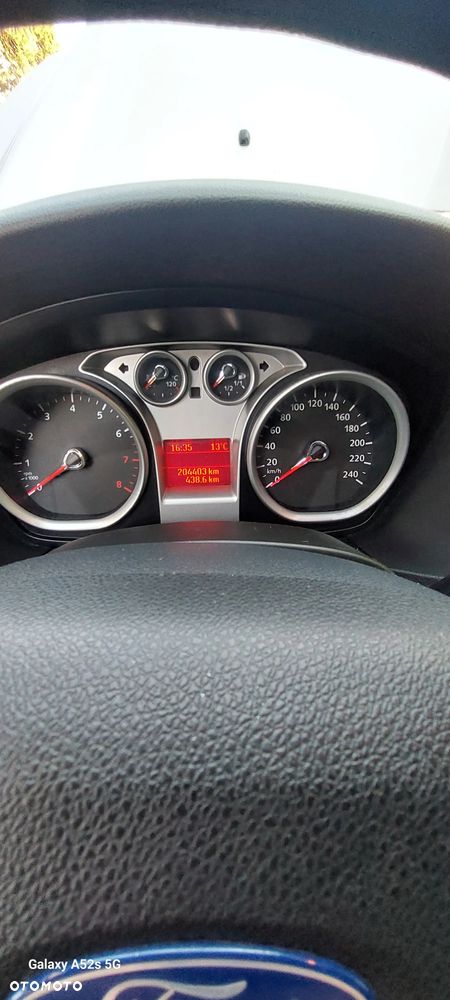 Ford Focus 1.4 16V Fun - 8