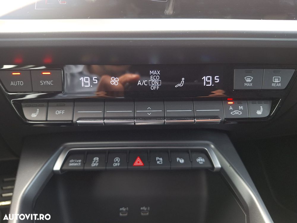 Audi A3 Limuzina 35 TFSI S tronic MHEV S Line - 12