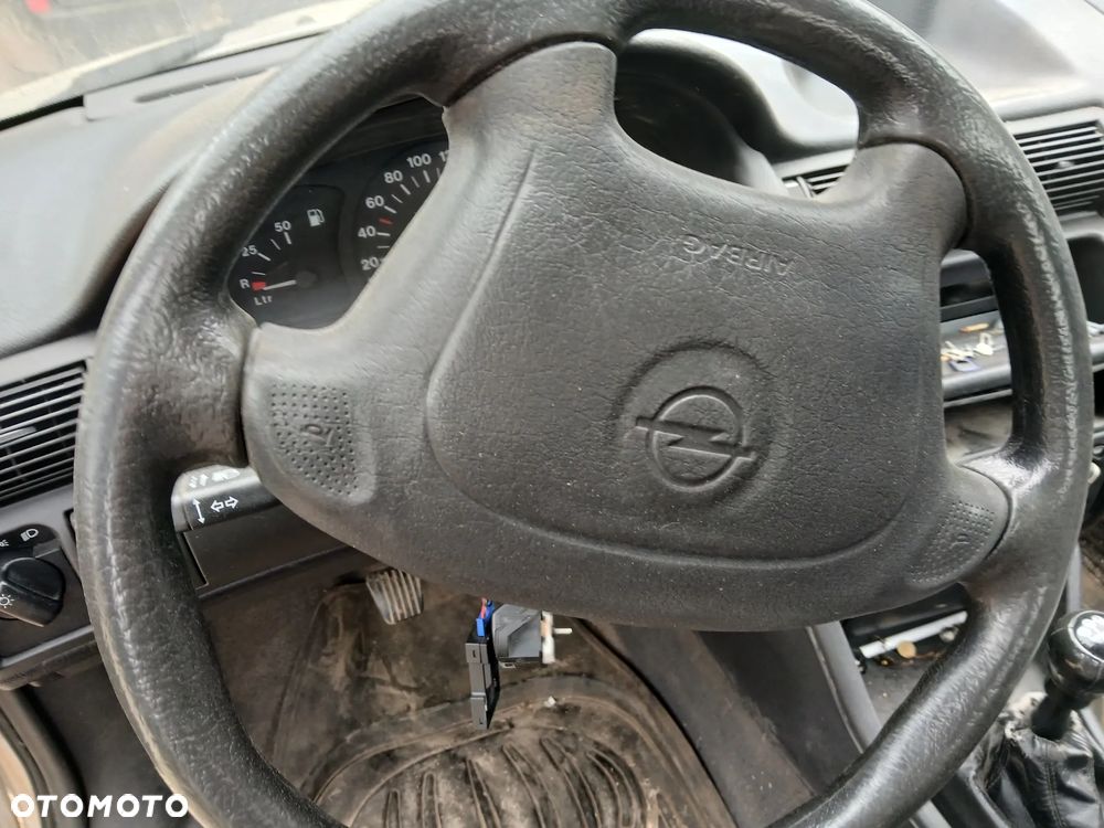 OPEL ASTRA F I 1 Z147 fotel fotele kanapa deska kokpit podsufitka boczek boczki klamka podłokietnik - 4