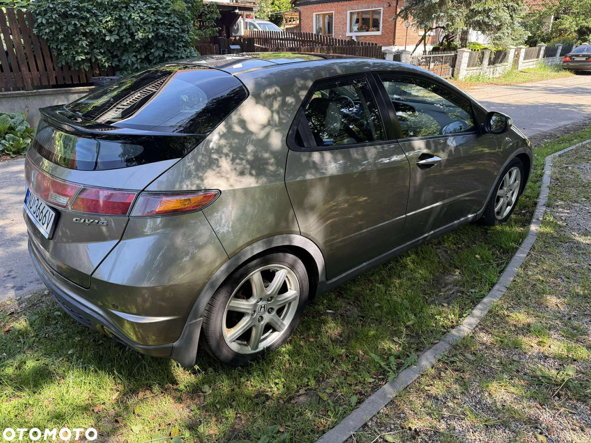 Honda Civic 1.8 Executive - 2