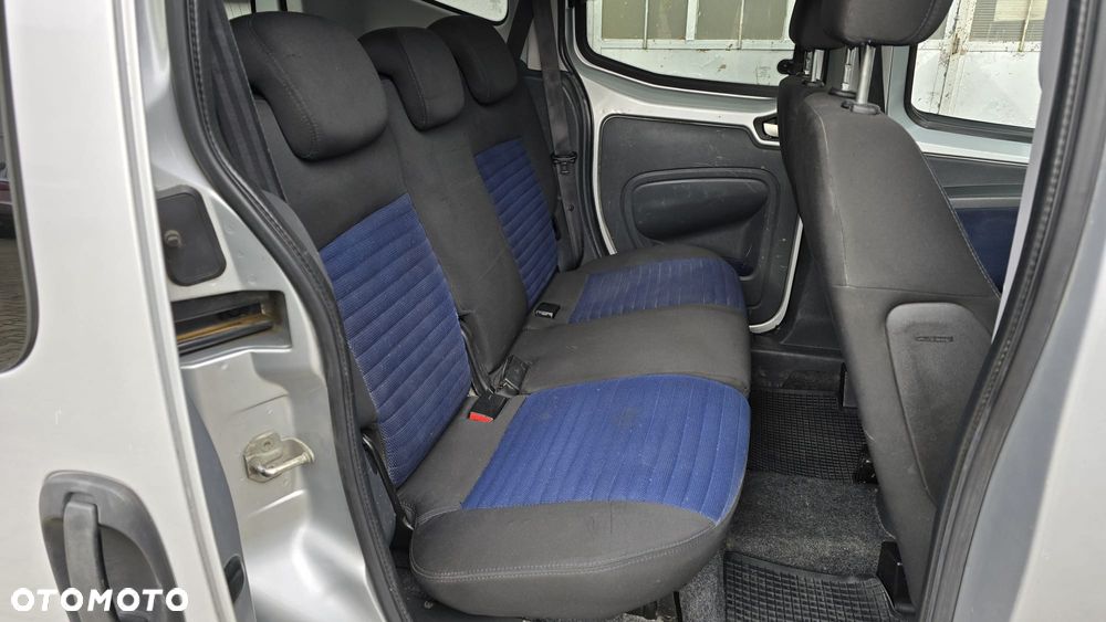 Fiat Qubo - 22