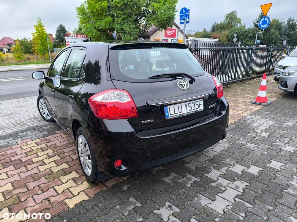 Toyota Auris 1.6 Sprint - 23