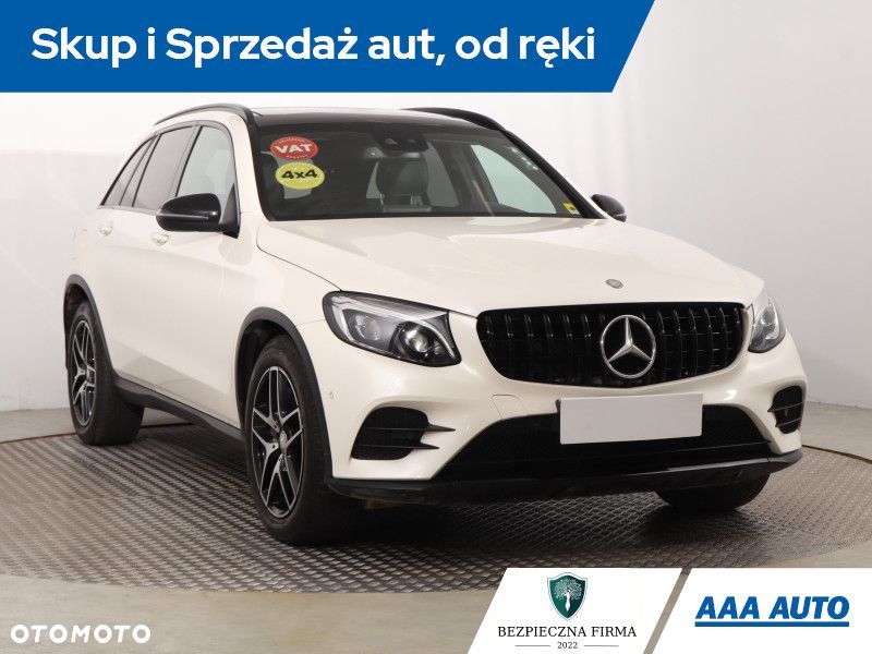 Mercedes-Benz GLC - 3