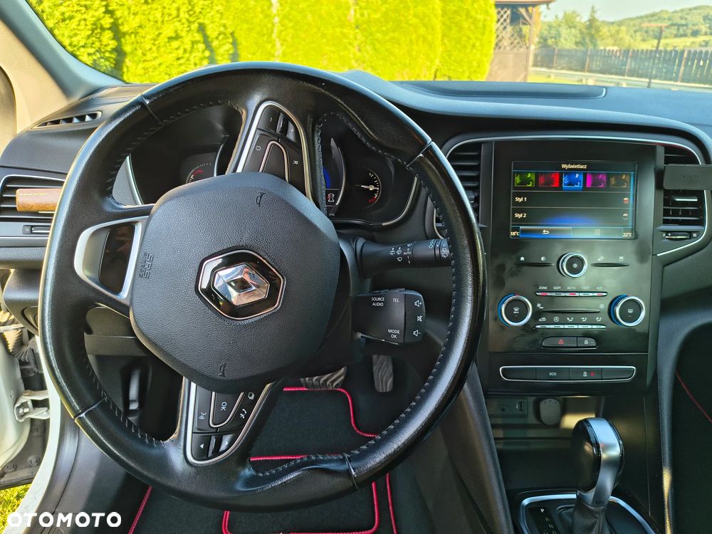Renault Megane 1.5 dCi Zen EDC - 12