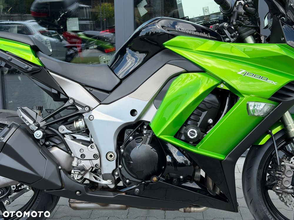 Kawasaki Ninja 1000 SX - 7