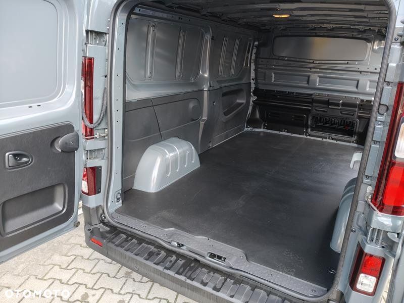 Renault Trafic - 8