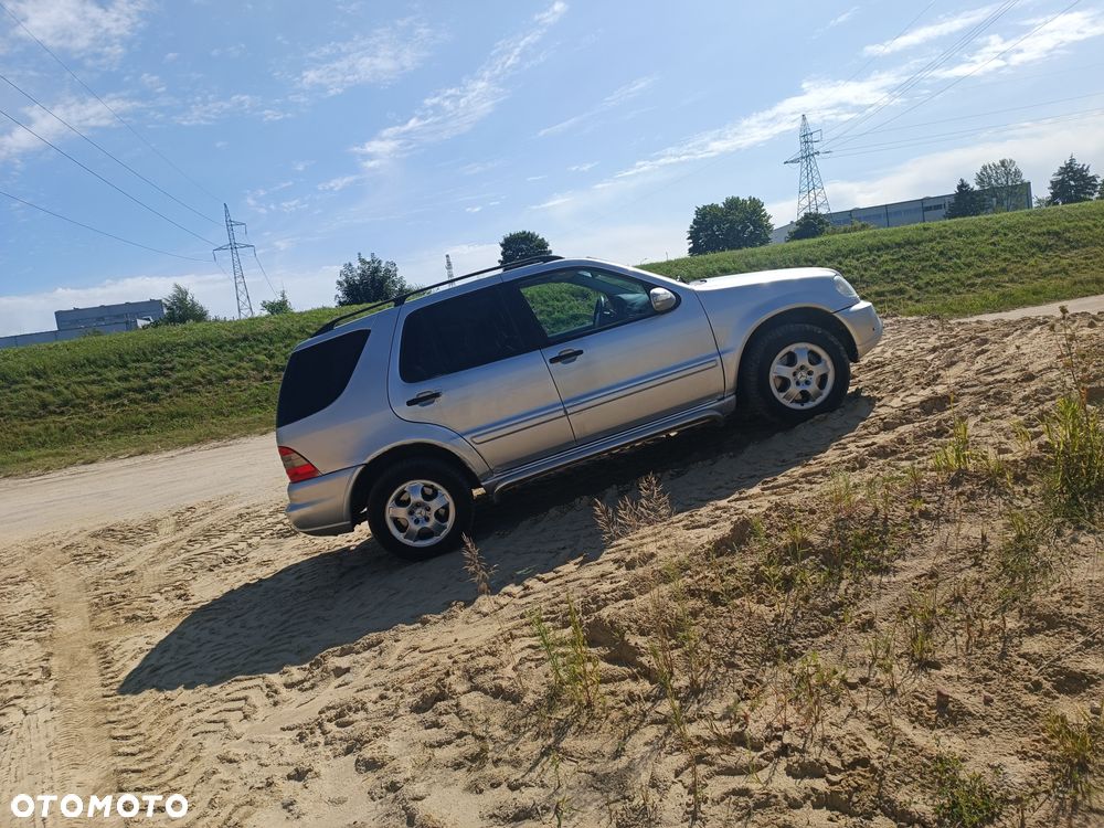 Mercedes-Benz ML - 7