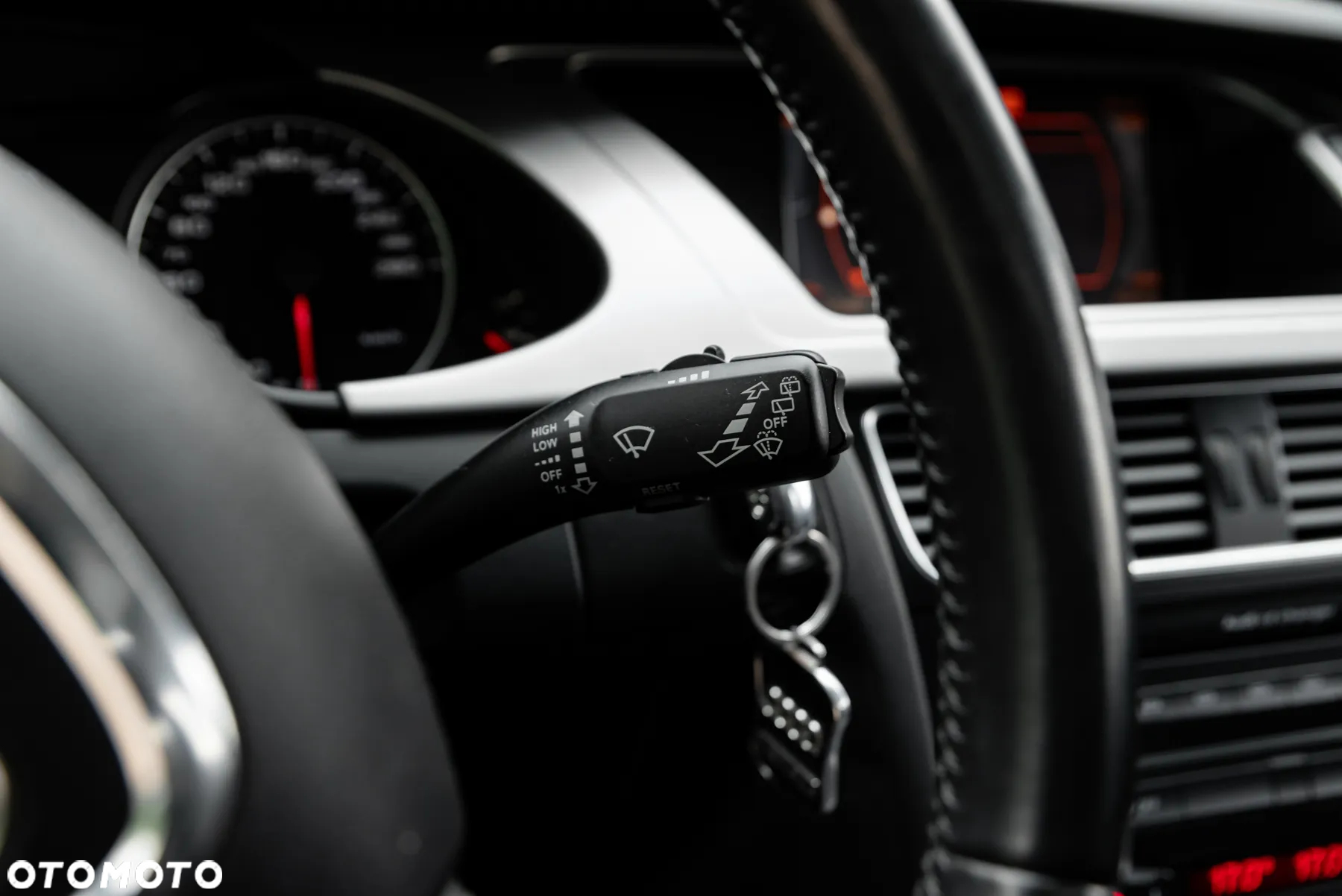 Audi A4 1.8 TFSI Multitronic - 32