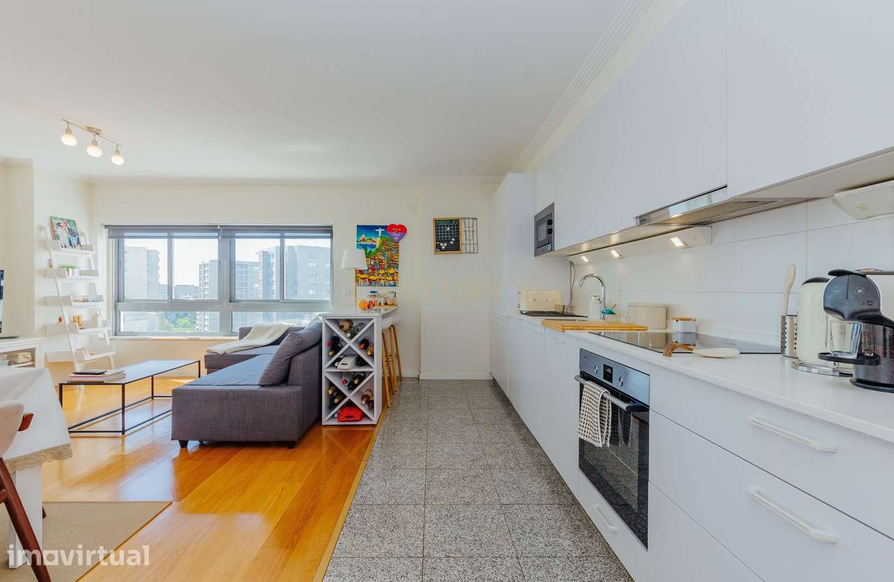 Excelente T1 com piscina, garagem e arrecadação. Mobilado opcional. - Grande imagem: 5/34