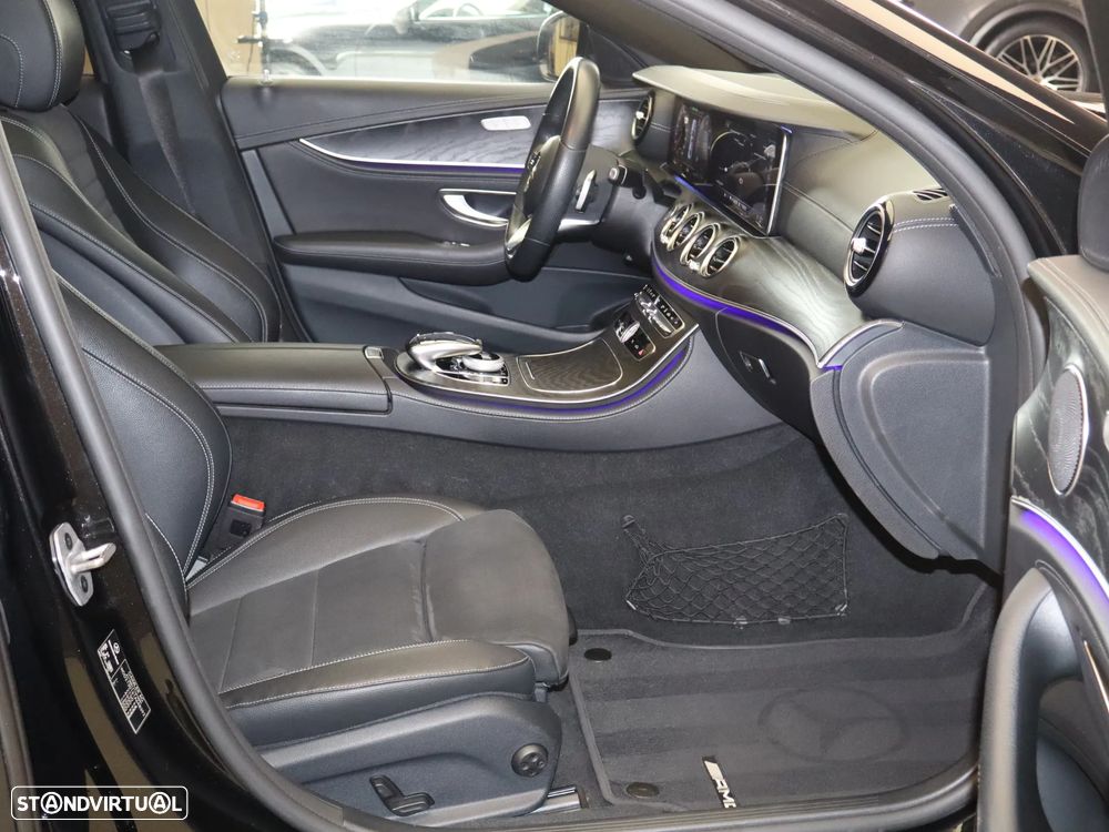 Mercedes-Benz E 300 de 9G-TRONIC AMG Line - 18