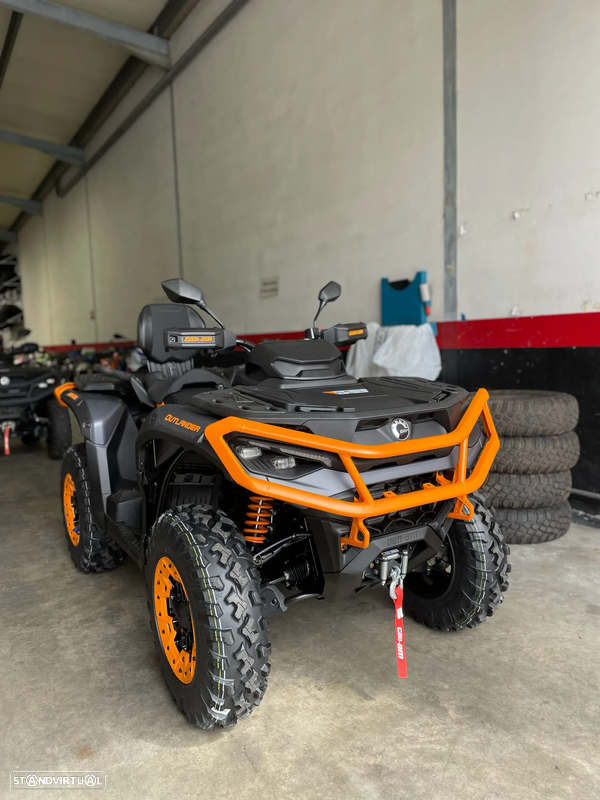 Can-Am Outlander Max 1000 XT-P (NOVA)