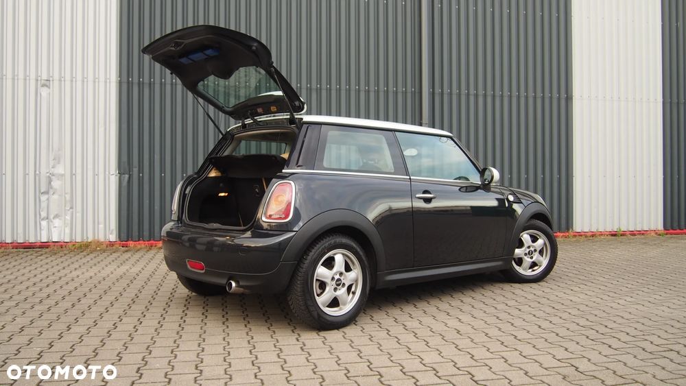 MINI Cooper 50 Camden - 19