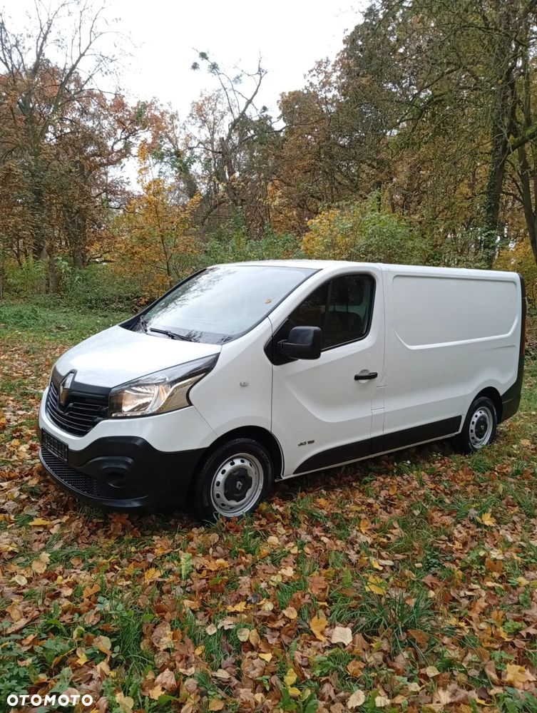Renault Trafic - 2