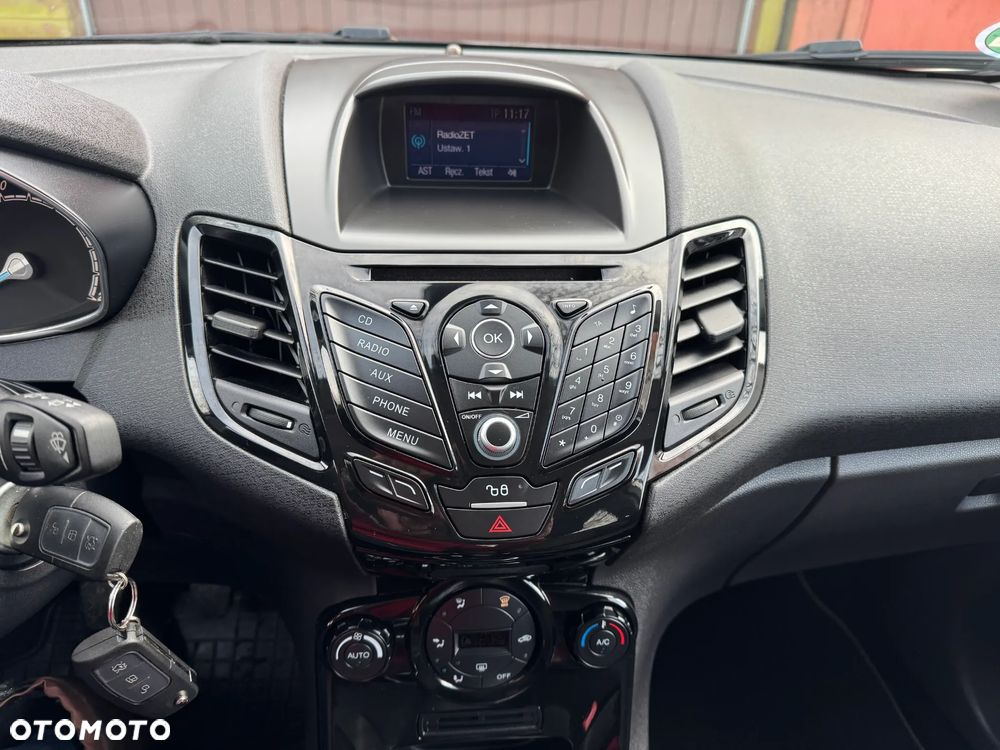 Ford Fiesta 1.5 TDCi Titanium - 18