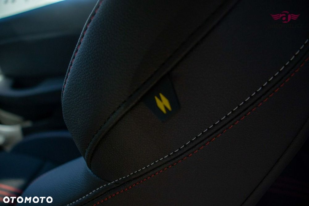 Renault Clio - 17
