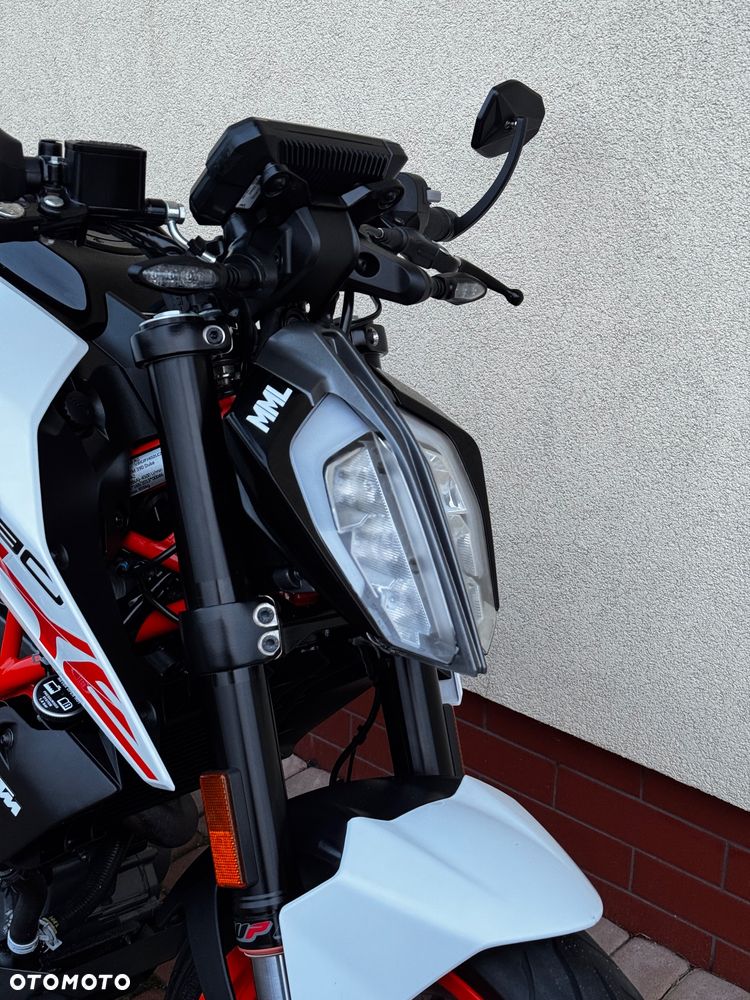 KTM Duke - 17