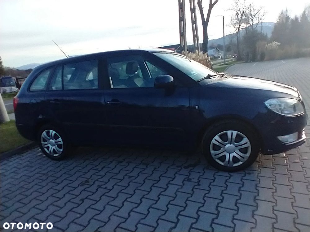 Skoda Fabia 1.2 TSI Active - 2