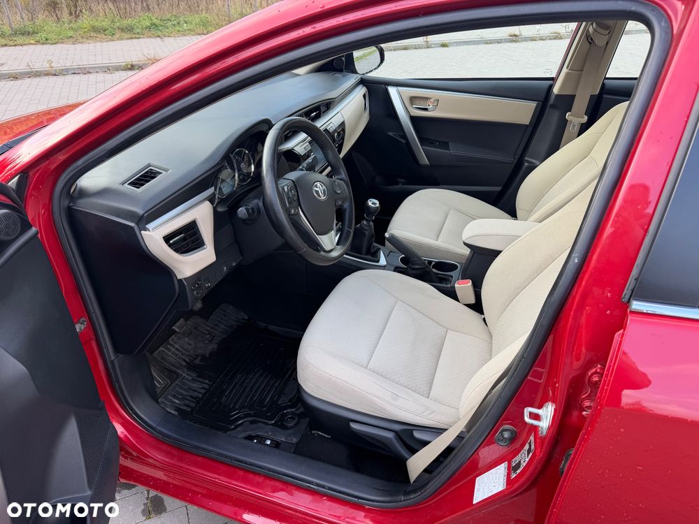 Toyota Corolla 1.6 Prestige - 11