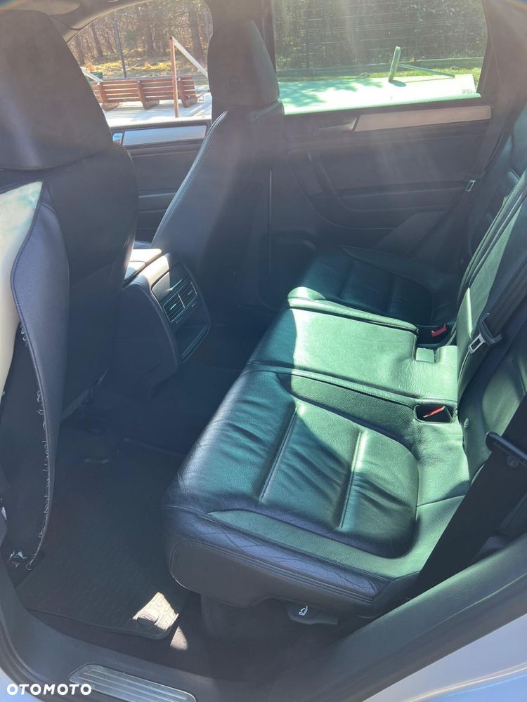 Volkswagen Touareg - 6