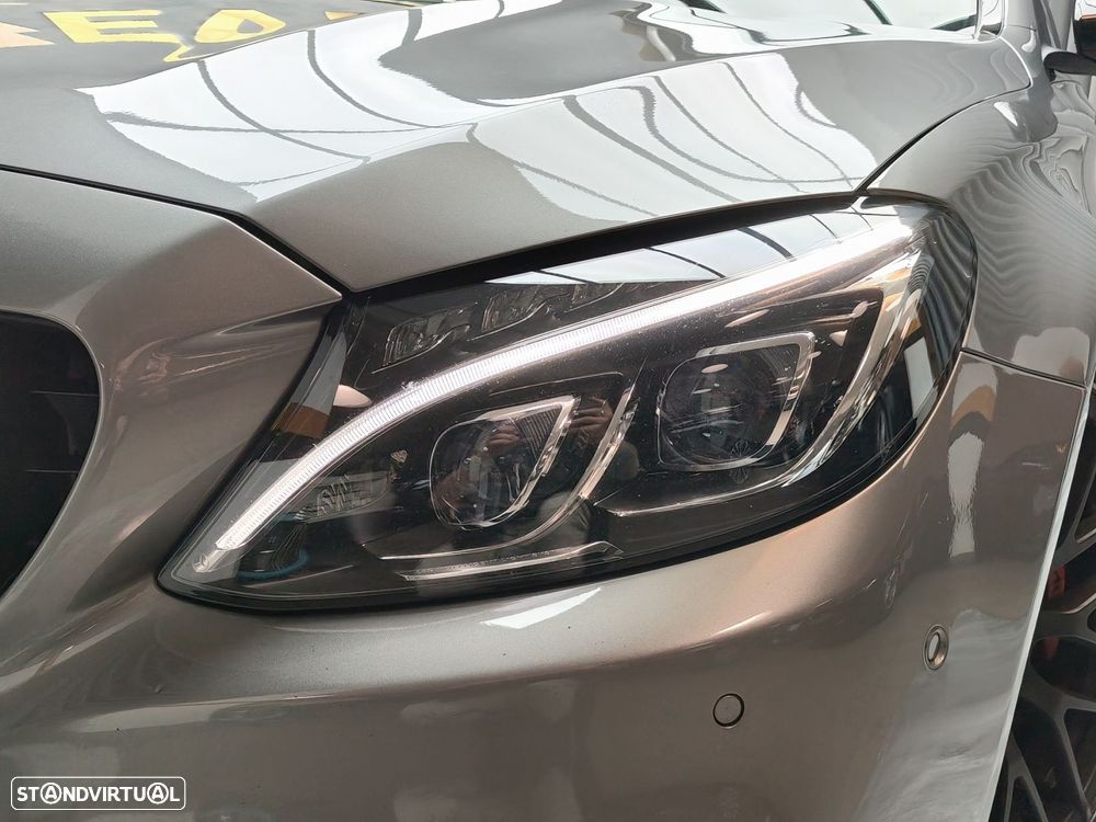 Mercedes-Benz C 63 AMG S - 25