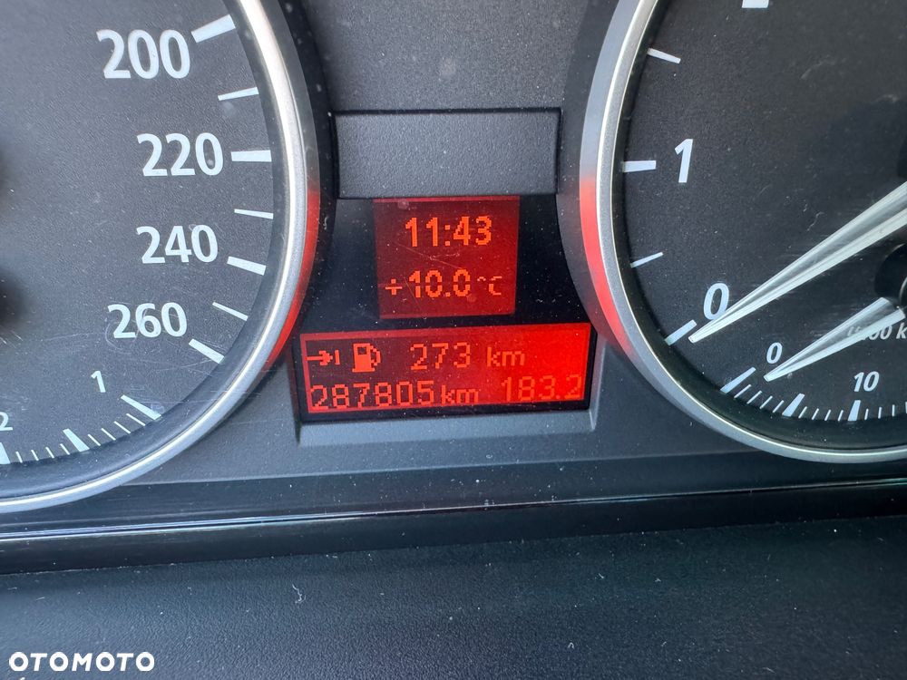 BMW Seria 3 318i - 14