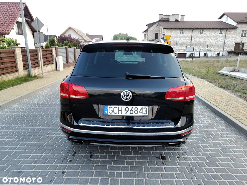 Volkswagen Touareg 3.0 V6 TDI BMT Perfectline R-Style - 8
