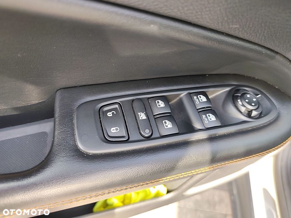 Jeep Compass 2.0 MJD Limited 4WD S&S - 25