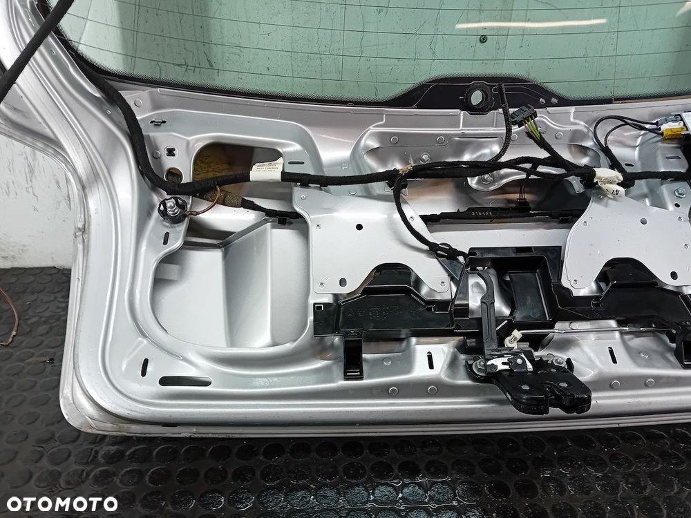 KLAPA BAGAŻNIKA AUDI A3 8P/8PA/8P7 LY7W HATCHBACK 3 DRZWI - 10