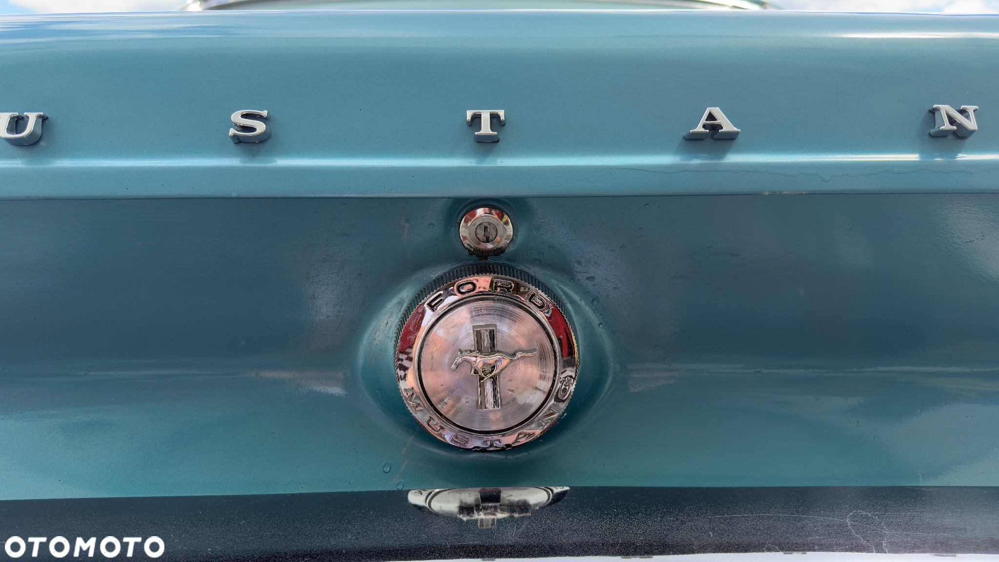 Ford Mustang - 17