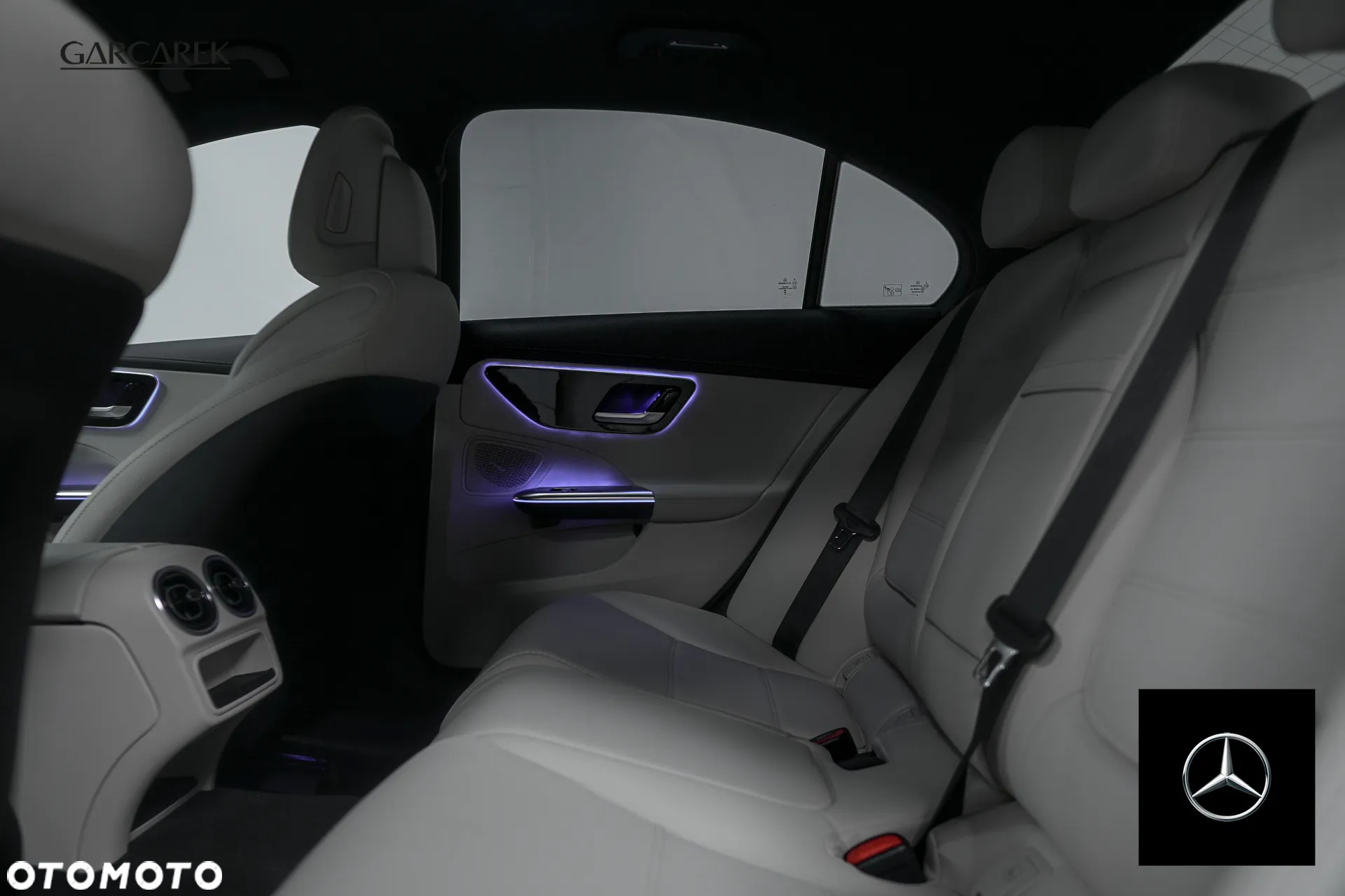 Mercedes-Benz Klasa C 220 d 4MATIC 9G-TRONIC - 28