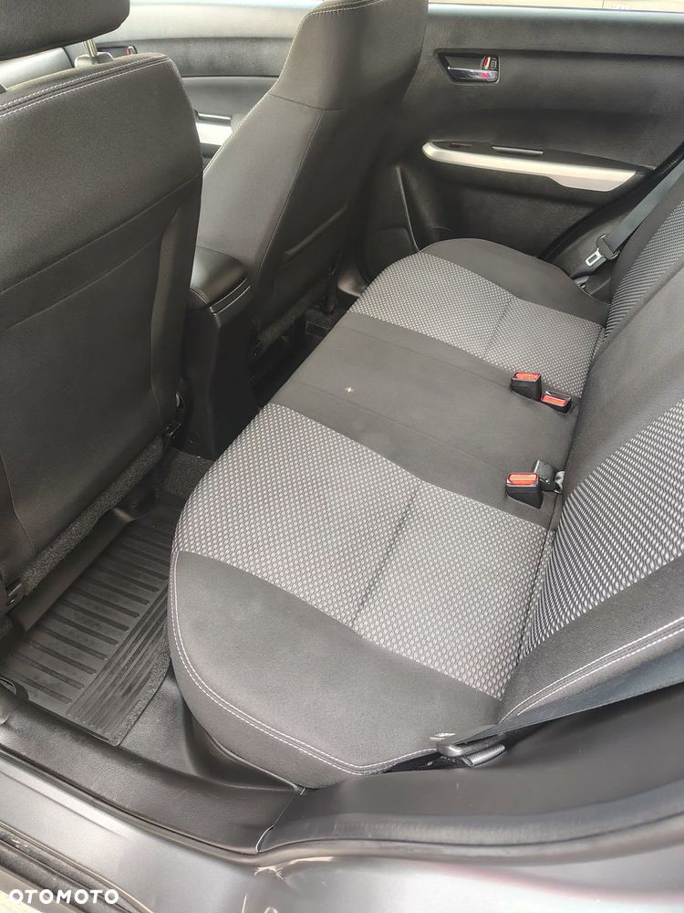 Suzuki Vitara 1.6 Premium 2WD - 10