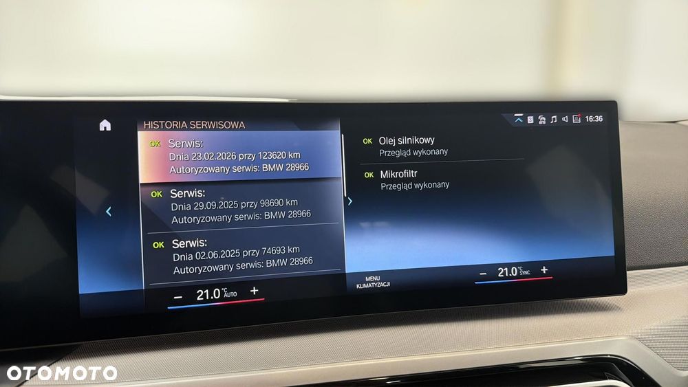 BMW Seria 3 318d mHEV - 24