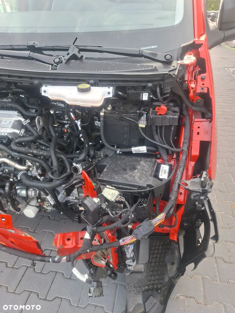 Volkswagen Transporter T7 - 17
