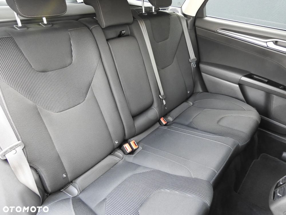 Ford Mondeo SW 2.0 Ti-VCT Titanium - 11