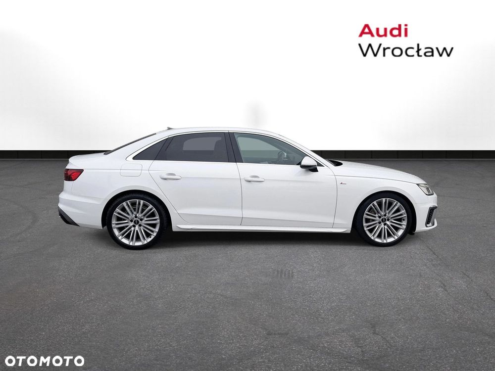 Audi A4 Limousine - 3