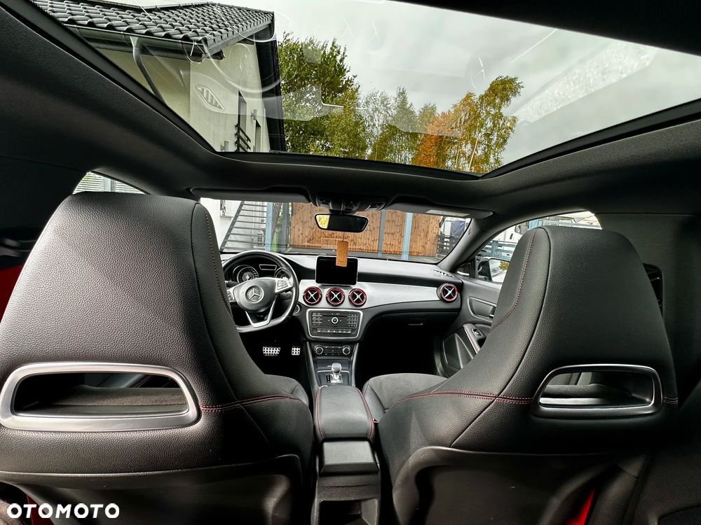 Mercedes-Benz CLA 45 AMG 4-Matic - 18