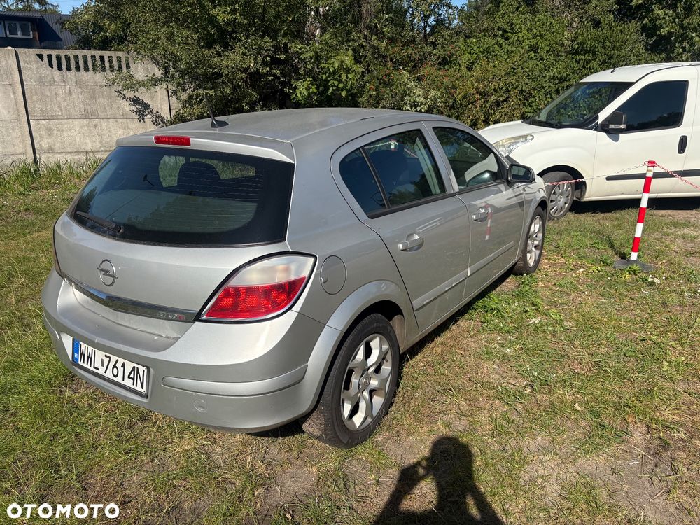 Opel Astra 1.7 CDTI Enjoy - 3